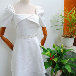 đâm dự tiệc đính ngọc trai
