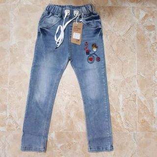 Quần bò Jeans cho bé gái size từ 17-35kg