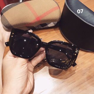 Mắt kính r