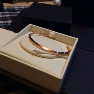vòng cuff titan DW2 - không box