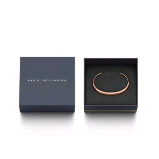 vòng cuff titan DW2 - không box