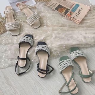 Giày sandal Ngọc
