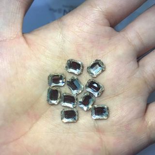 Đá khối đính nail