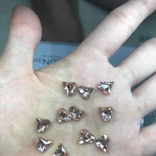 Đá khối đính nail