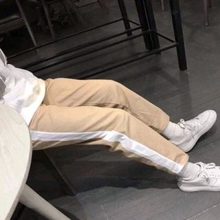 quần kaki ống suông 1 sọc màu hồng và vàng