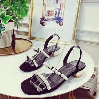 Giày sandal Ngọc
