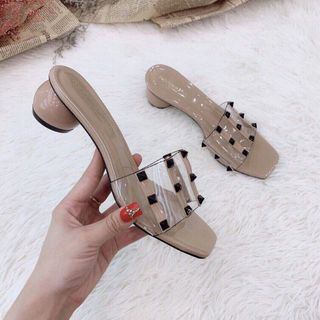 Dép gót bầu