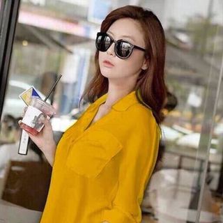 Áo sơ mi xẻ tà xinh xắn