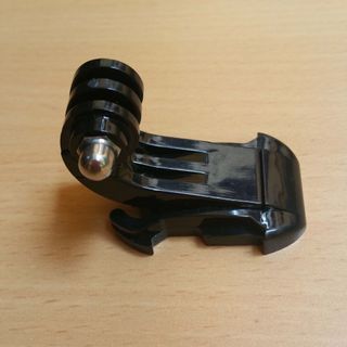 Mout chữ J gắn cam hành trình