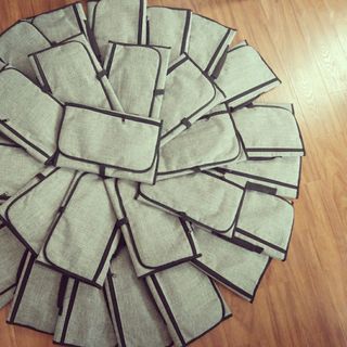 THẢM THAY TÃ CHO BÉ KIÊM TÚI CHO MẸ