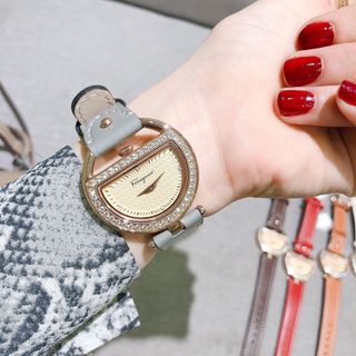 Bán sỉ đồng hồ