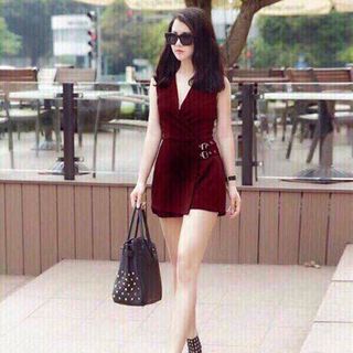 Jum ngắn cách điệu