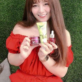 bộ dưỡng da mặt YLAGY