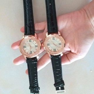 Đồng hồ dây da nữ