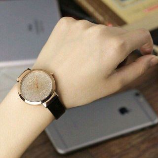 Đồng hồ nữ mặt kim tuyến