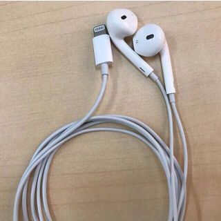Tai nghe cổng lightning dành cho iphone 7/7P/8/8P/X/XSMAX kết nối qua bluetooth