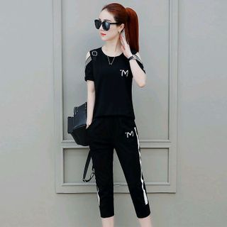 Bộ đồ thể thao nữ thêu chữ M
