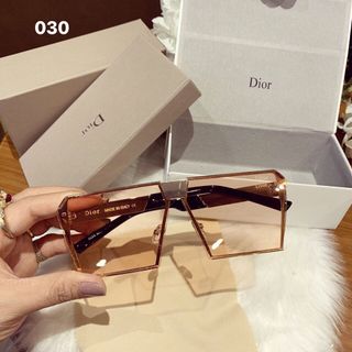 Mắt kinh x