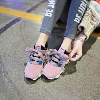 Bata nữ