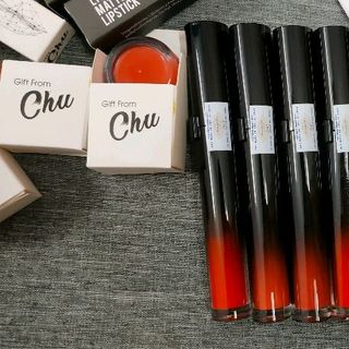 chu lipstick full phụ kiện đi kèm