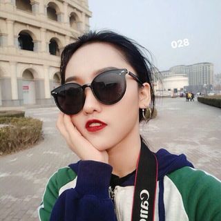 Mắt kinh c