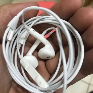 Tai nghe IPhone X