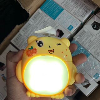 Quạt đèn giá rẻ