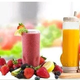 máy xay sinh tố cầm tay tích điện