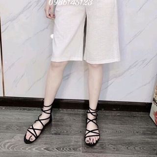 Quần đũi ngố ống suông