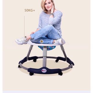 Xe tập đi hình mickky