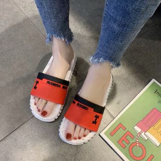 Dép nhựa