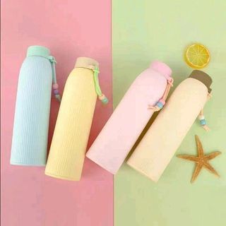 Bình Thủy Tinh giữ nhiệt vỏ silicon 450ml