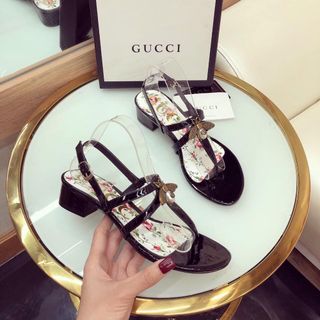 Giày sandal cao got p