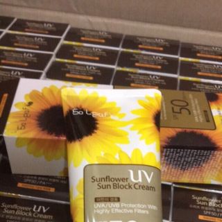 KEM CHỐNG NẮNG HOA HƯỚNG DƯƠNG SUNFLOWER SUN BLOCK CREAM LEAF