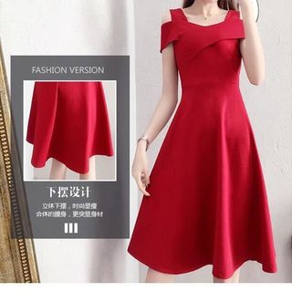 Đầm xòe dáng dài rớt vai QC sỉ sll