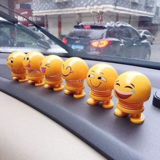 Thú nhún lò xo mặt cười