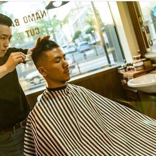 Áo Choàng Cắt Tóc Barber Sọc Đen giá sỉ