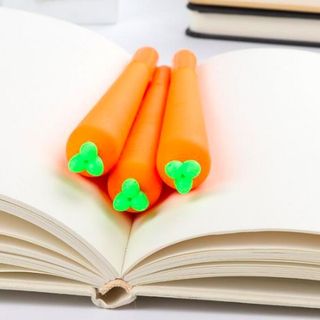 viết mực mực màu đen
