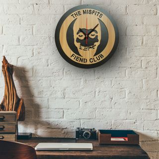 Sản xuất đồng hồ gỗ Logo theo yêu cầu
