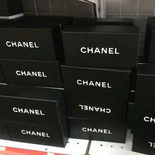Kính mắt Channell
