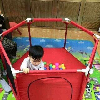 Quây bóng lục giác cho bé
