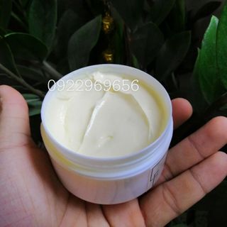 Kem Body Hồng