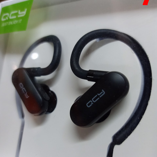 Tai Nghe Bluetooth QCY-QY31