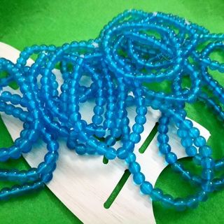 chuỗi đeo tay phong thủy 6li màu xanh biển