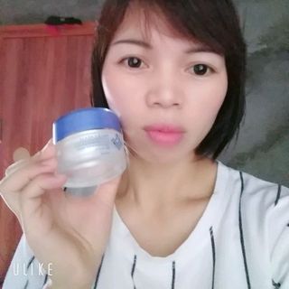 KEM DƯỠNG TRẮNG DA AMBERE