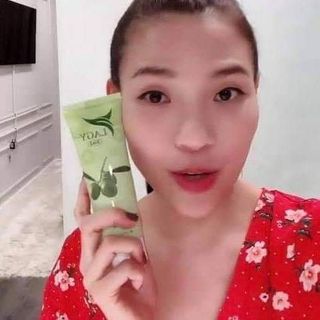 Sữa rữa mặt sạch da ngừa mụn YLagy