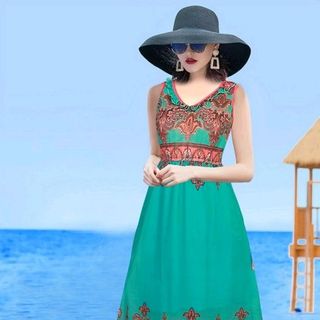 Đầm maxi đi biển
