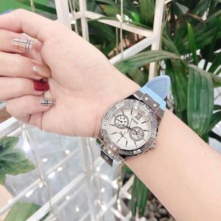 Đồng hồ nữ guese