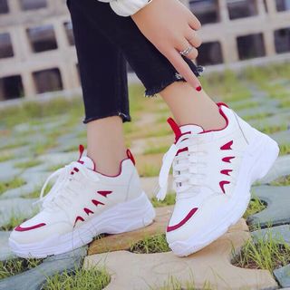 Giày bataa