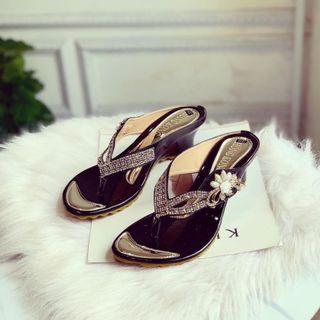 Dép xuồng nữ cách điệu phụ kiện cute